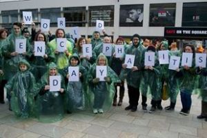 1489205_10151899694512015_1451710556_n